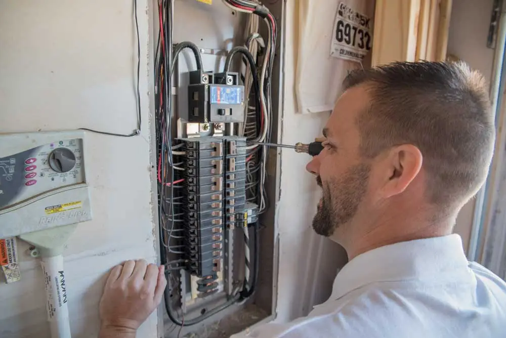 Maintenance Electrician by Hop2It Electrical in Richardson, TX